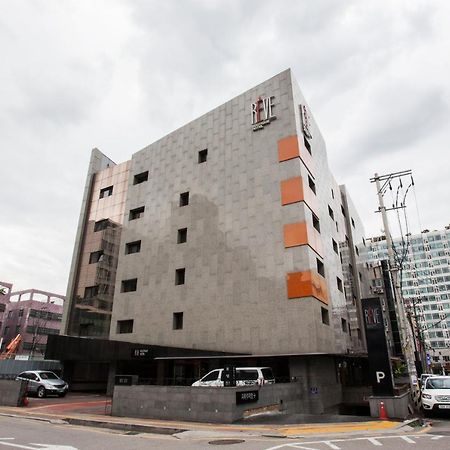 Suwon Reve Hotel Extérieur photo