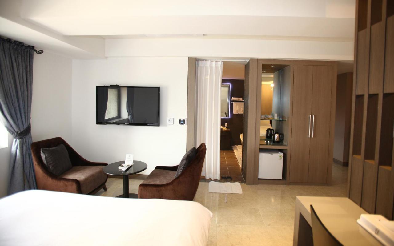 Suwon Reve Hotel Extérieur photo