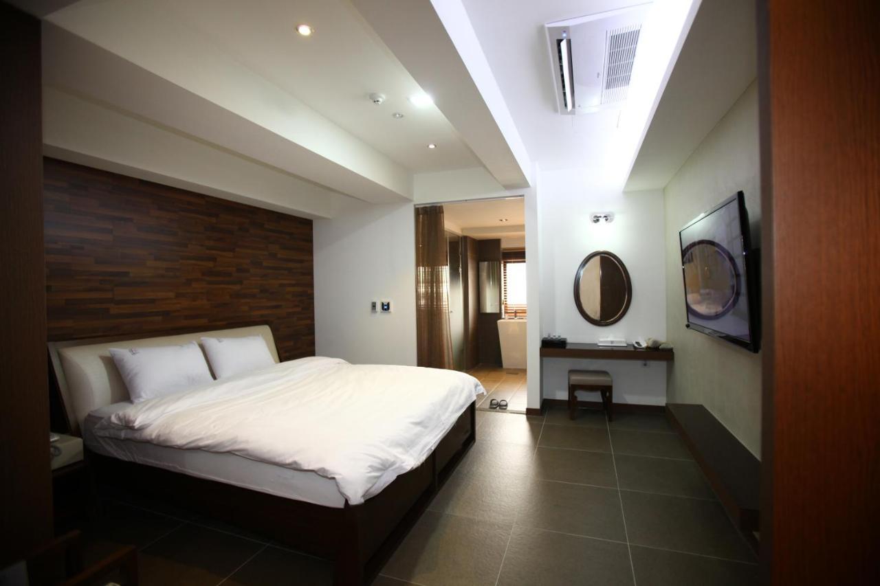 Suwon Reve Hotel Extérieur photo